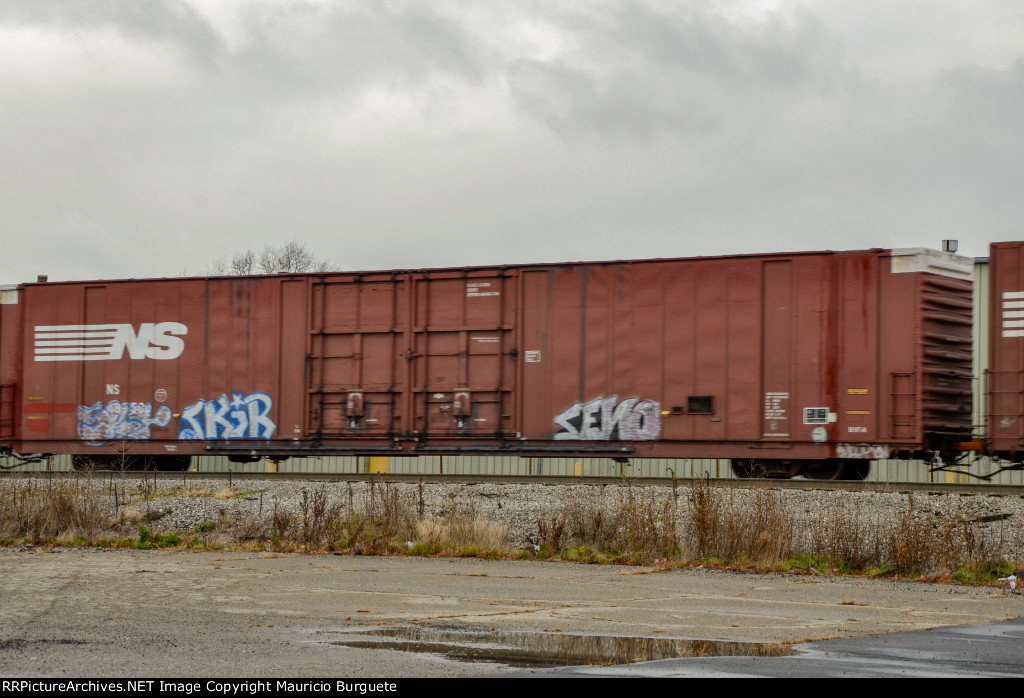 NS Box Car